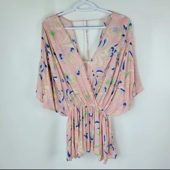 Free People Floral Loose Fitting  Deep V Top Sz Small - Picture 1 of 7